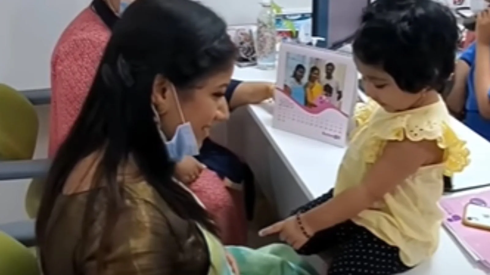 Wow!! My Girl! What a timing! தன் குழந்தையை புகழ்ந்த ஆலியா வீடியோ!!