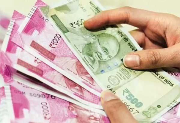 முதல்வர் வெளியிட்ட அறிவிப்பு! அனைவருக்கும் உதவித்தொகை வழங்கும் திட்டம்!   