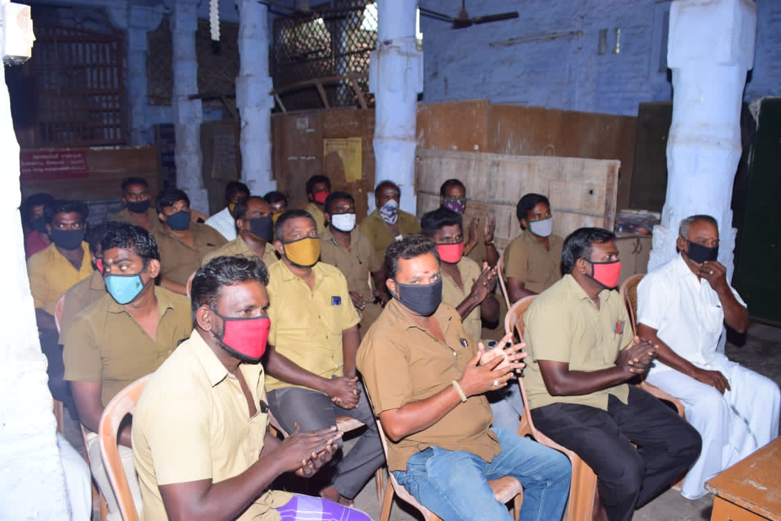 ஆட்டோ தொழிலாளர்கள்  சங்க  கூட்டம் ! உதவித்தொகையை   உயர்த்த ஆர்ப்பாட்டம்!  