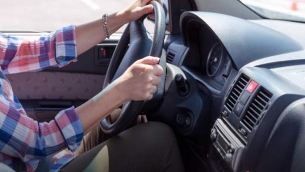 ஓட்டுனர் உரிமம் பெற புதிய ரூல்ஸ்! போக்குவரத்து ஆணையம் வெளியிட்ட அறிவிப்பு!