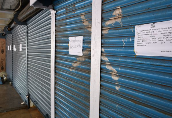 அடுத்தடுத்து  160 கடைகளுக்கும் சீல்! அடுத்தது இங்கு தான்! எச்சரிக்கைவிடுத்த சென்னை மாநகராட்சி! 