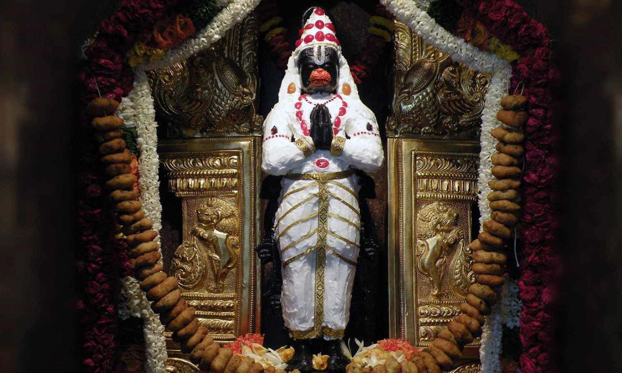 ஆஞ்சநேயருக்கு வெண்ணெய் வழிபாடு செய்வது எதற்காக?