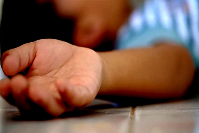 கண்ணிமைக்கும் நொடியில் மாணவன் பலி! போலீசார் வழக்கு பதிவு!