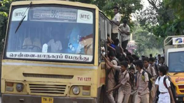 மாணவனின் மீது ஏறி இறங்கிய அரசு பேருந்து! அப்பகுதியில் பெரும் பரபரப்பு!