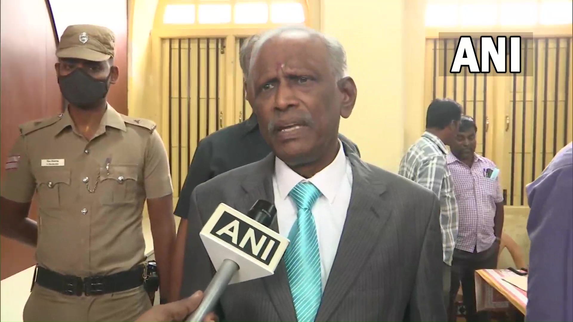 ஆறுமுகசாமி ஆணையம் தாக்கல் செய்த அனைத்தும் ஒரு தலைப்பட்சமானது!! முன்னாள் அதிமுக அமைச்சர் குற்றச்சாட்டு!