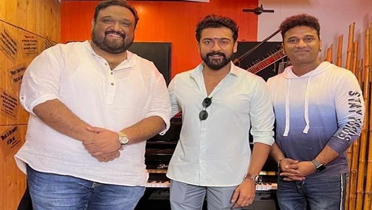 சூர்யா 42 படத்தின் லேட்டஸ்ட் அப்டேட் கொடுத்த தேவி ஸ்ரீ பிரசாத்!