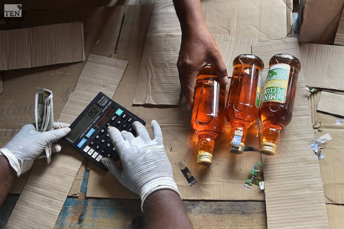 மதுபானம் விற்பனையாளர்களுக்கு வெளியான அதிர்ச்சி தகவல்! இனி இவ்வாறு செய்தால் அபராதம் தான்! 