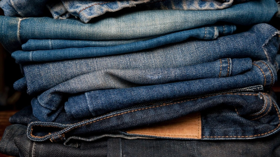 ஜீன்ஸ் ஆர்டர் செய்தவருக்கு காத்திருந்த அதிர்ச்சி! இதை வைத்து ஊறுகாய் தான் போடமுடியும் புலம்பும் வாடிக்கையாளர்!