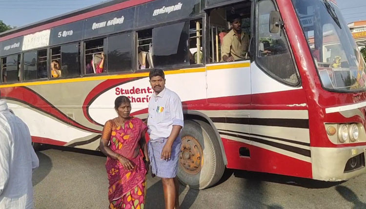 ஊனமுற்றவர் சாலையை கடக்க முயன்ற போது ஏற்பட்ட விபரீதம்! தனியார் பேருந்தினால் பரபரப்பு!