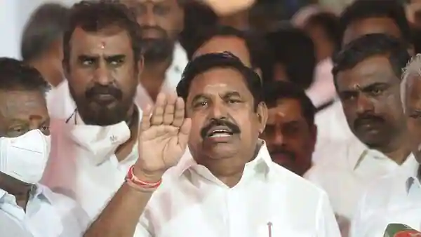 நெசவாளர்களின் வயிற்றில் அடித்து கொள்ளையடிக்கும் விடியா அரசு! குற்றம்சாட்டும் எதிர்கட்சி தலைவர்!  