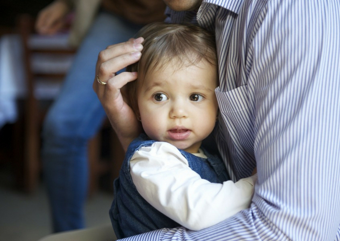 குழந்தையை வளர்க்க தந்தைக்கு விடுமுறை அளிக்கப்படும்! அரசு வெளியிட்ட தகவல்?