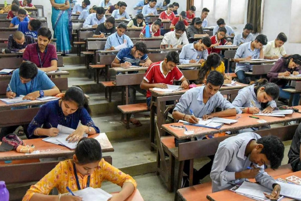 டிஎன்பிஎஸ்சி வெளியிட்ட அறிவிப்பு! இந்த தேர்விற்கு ஹால் டிக்கெட் வெளியீடு!