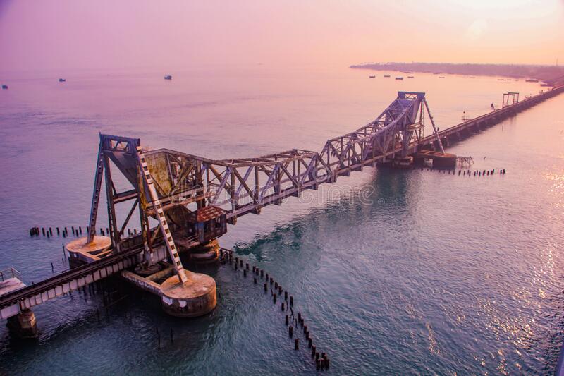 நாளை வரை ரயில்கள்  இயங்க  தடை! ரெயில்வே நிர்வாகம் வெளியிட்ட அறிவிப்பு!