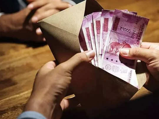 மத்திய அரசு ஊழியர்களுக்கு வெளிவந்த ஹாப்பி நியூஸ்! இம்மாதம் அகவிலைப்படி உயர்வு உண்டு!