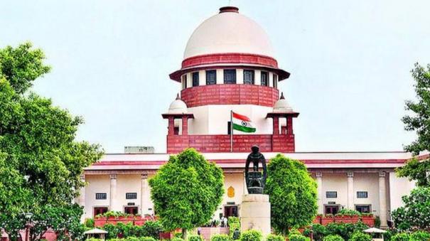 தமிழகத்தில் உள்ள அனைத்து கல்லூரிகளுக்கும் பறந்த செய்தி! உயர் நீதிமன்றம் வெளியிட்ட உத்தரவு!