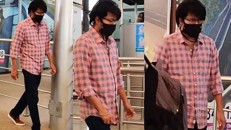 பாதுகாவலர் இல்லாமல் பாதுகாப்பு சோதனை வரிசையில் நடிகர் விஜய்! விமான நிலையத்தில் நடந்த பரபரப்பு சம்பவம்! 