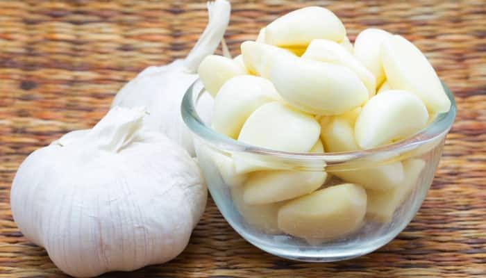 பூண்டை யாரெல்லாம் சாப்பிடக்கூடாது என தெரியுமா??