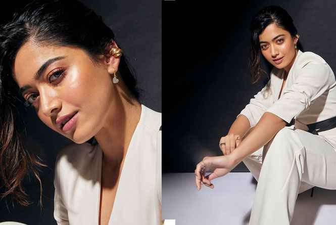 தியேட்டரில் குத்தாட்டம் போட்ட வாரிசு பட ஹீரோயின் ! இணையத்தில் வைரலாகி வரும் வீடியோ!