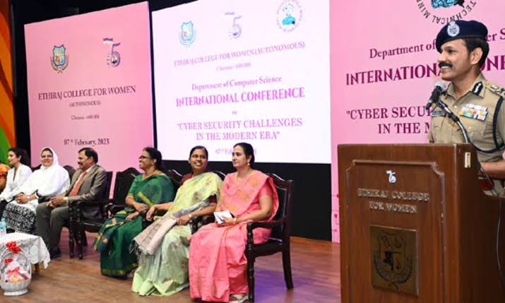 லிங்க் என்றாலே அது ஆபத்துதான்! சர்வதேச கருத்தரங்கில் டிஜிபி எச்சரிக்கை! 