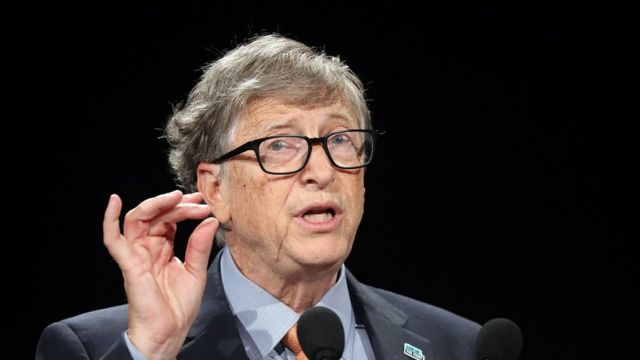 இவர் தான் இதில் முதலிடம்.. ரத்தன் டாட்டாகு பரிசளித்த பில்கேட்ஸ்!! 