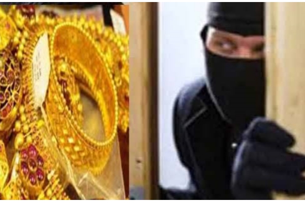 ஐஸ்வர்யா ரஜினிகாந்த் வீட்டில் மாயமான நகைகள்! இவர் மீது தான் சந்தேகம் போலீசில் புகார்!