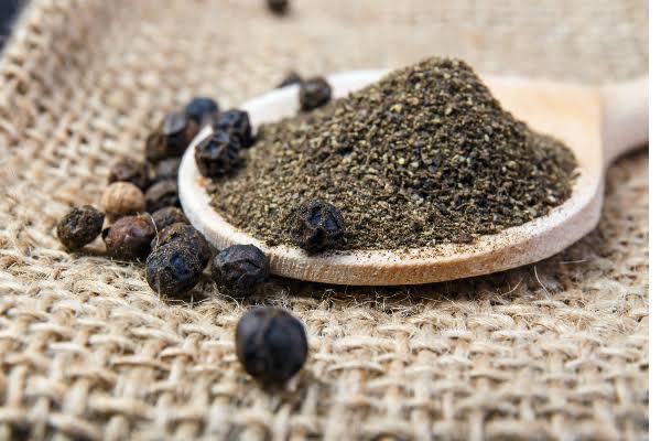 தலைவலிக்கு உடனடி தீர்வு! இரண்டு ஸ்பூன் மிளகு இருந்தால் போதும்!