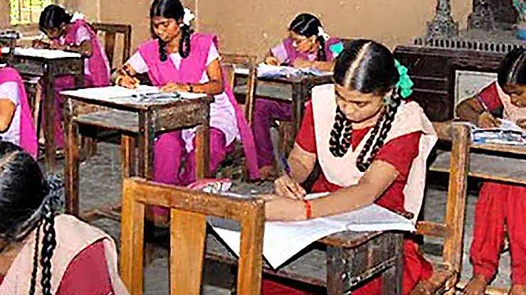 அரசு மாதிரி பள்ளிகளில் மாணவர் சேர்க்கை! இன்று நுழைவுத் தேர்வு!