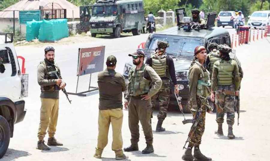 காஷ்மீரில் தீவிரவாத தாக்குதல்! 5 ராணுவ வீரர்கள் பலி
