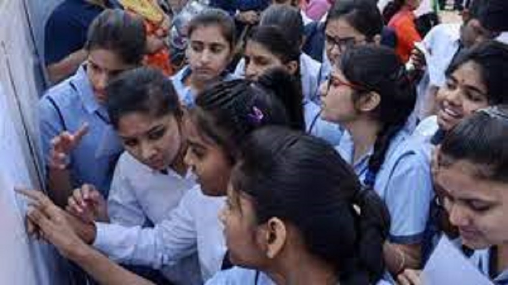 பிளஸ் டூ ரிசல்ட் தேதி அறிவிப்பு! மாணவர்கள் எதிர்பார்ப்பு!