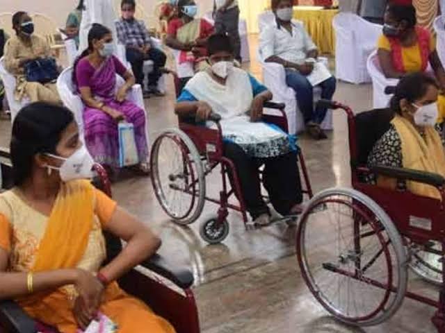 மாற்றுத்திறனாளிகளுக்கு  வெளிவந்துள்ள சூப்பர் நியூஸ்! வாழ்வாதாரத்தை மேம்படுத்த மாவட்ட ஆட்சியர் வெளியிட்ட தகவல் !! 