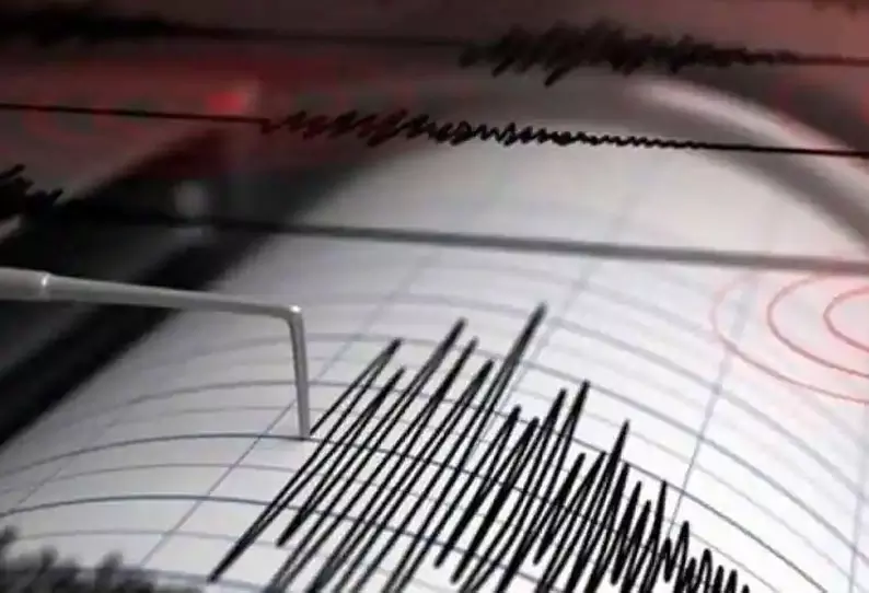 அடுத்தடுத்து ஏற்படும் தொடர் நிலநடுக்கங்கள்!! பீதியில் உறையும் உலக மக்கள்!! 