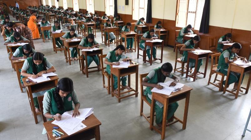 மாணவர்களே ரெடியா?? 10 ஆம் வகுப்பு துணைத்தேர்வு முடிவுகள் இன்று வெளியீடு!!