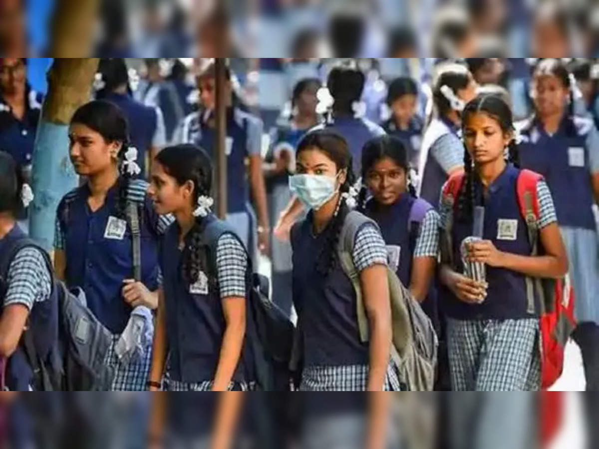 மாணவர்களுக்கு வெளியான முக்கிய அறிவிப்பு!! மதிப்பெண் சான்றிதழ் இன்று முதல் பெறலாம்!!