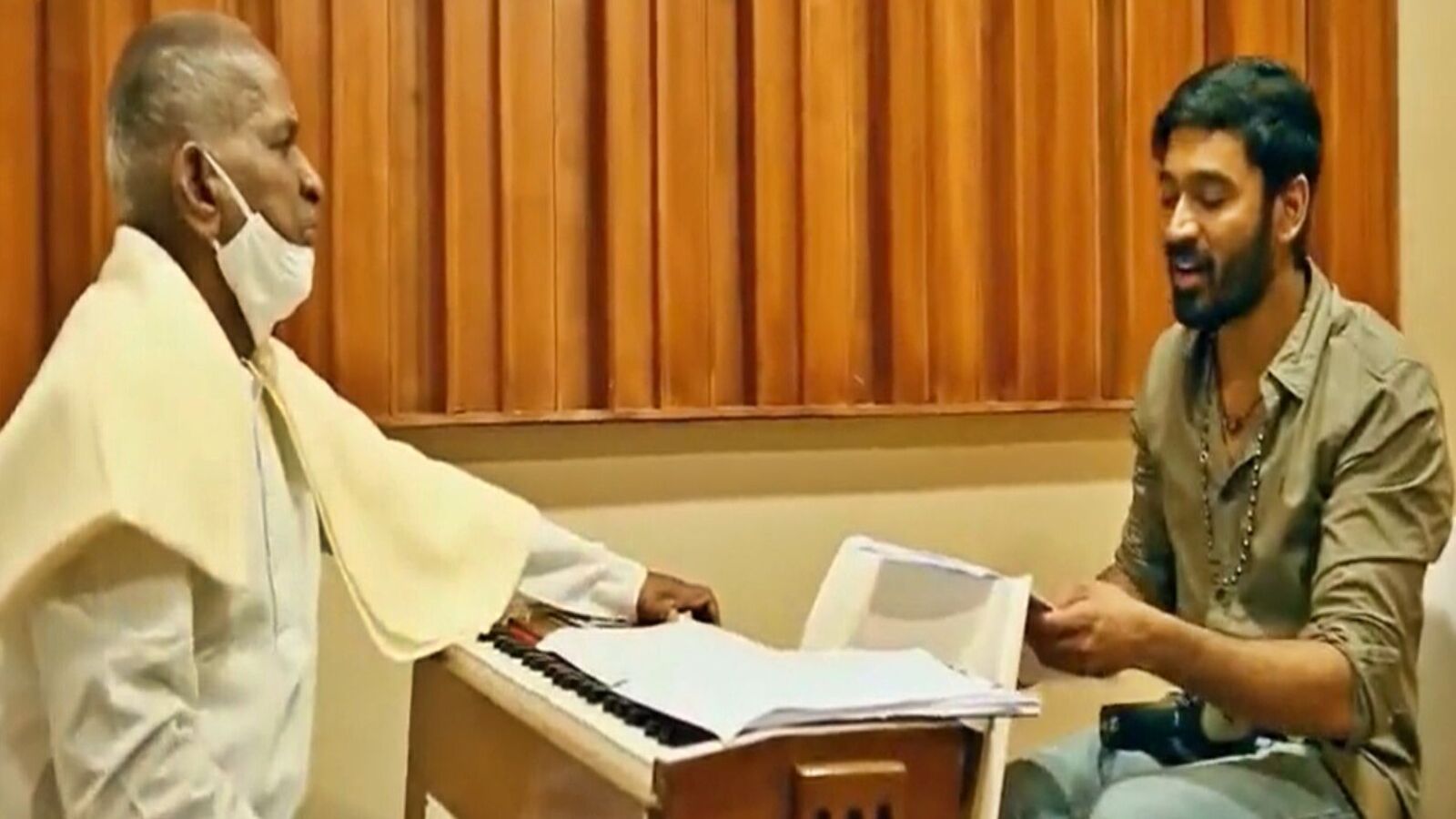 இளையராஜா வாழ்கை வரலாற்று படத்தில் நடிகர் தனுஷ்… பிரபல இயக்குநர் சமீபத்தில் பேட்டி…