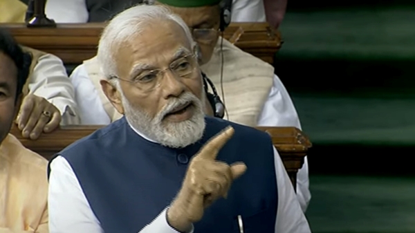 நம்பிக்கை இல்லா தீர்மானத்தை கடவுளின் ஆசிர்வாதமாக கருதுகிறேன்! பிரதமர் மோடி பேச்சு!!